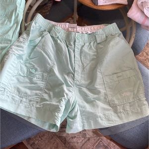 Aftco size 40 Men’s shorts